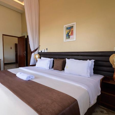 Hoima Buffalo Hotel & Business Hub Ltd Kültér fotó