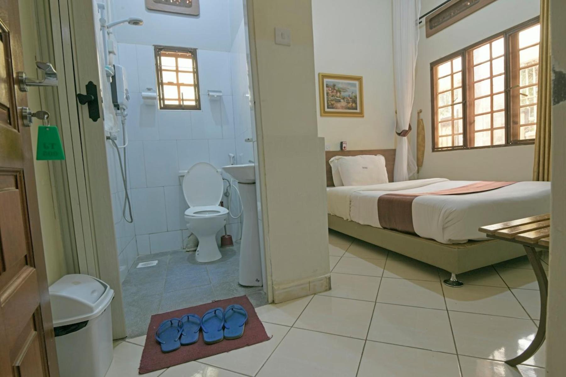 Hoima Buffalo Hotel & Business Hub Ltd Kültér fotó