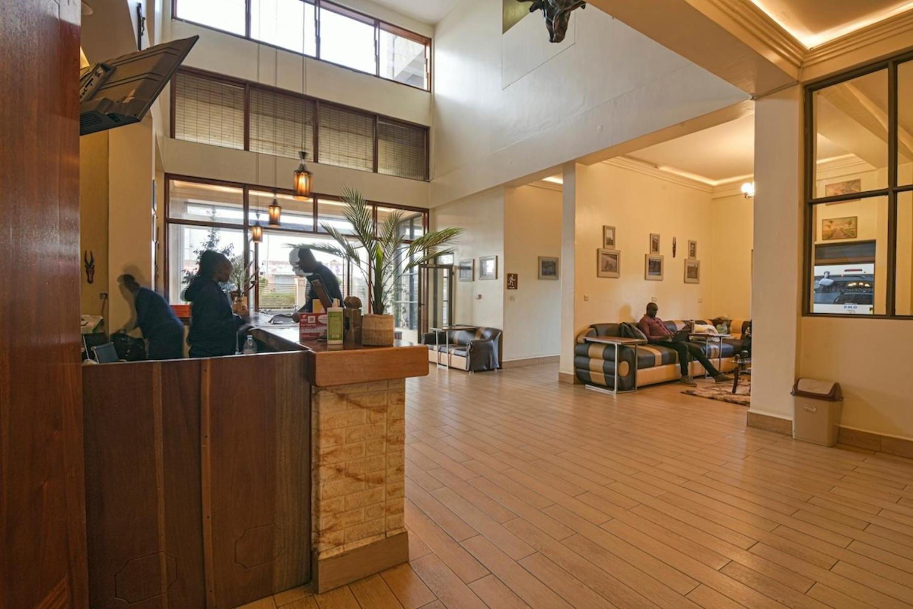 Hoima Buffalo Hotel & Business Hub Ltd Kültér fotó